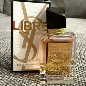 Yves Saint Laurent Libre Flowers Flames Eau De Parfum Florale Miniature 7.5 ml